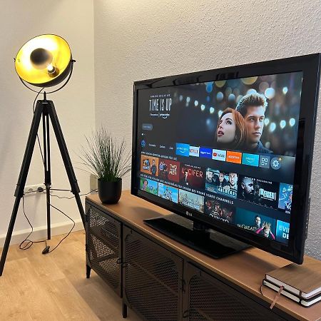 Modernes Haus Fuer 7 Gaeste 90M2 Tv Netflix Wlan Momlingen Екстериор снимка