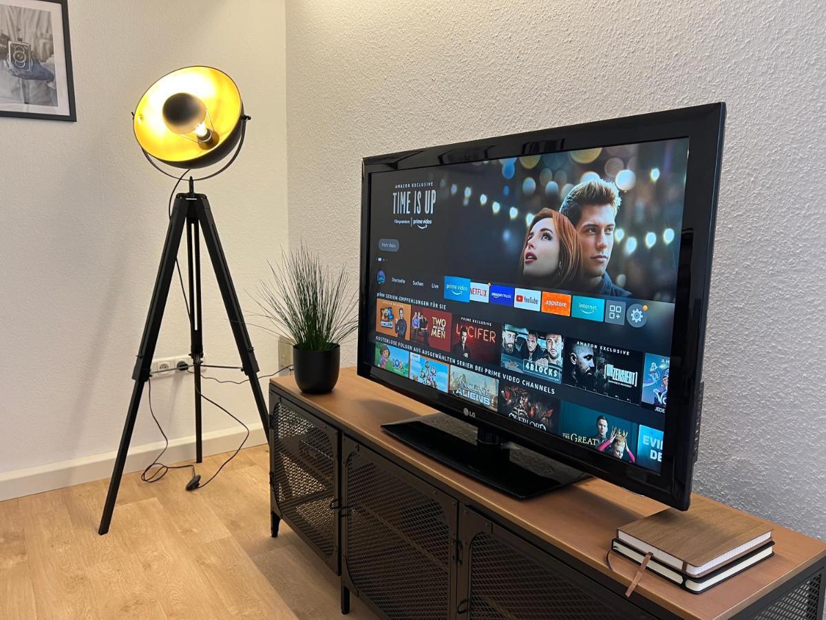 Modernes Haus Fuer 7 Gaeste 90M2 Tv Netflix Wlan Momlingen Екстериор снимка