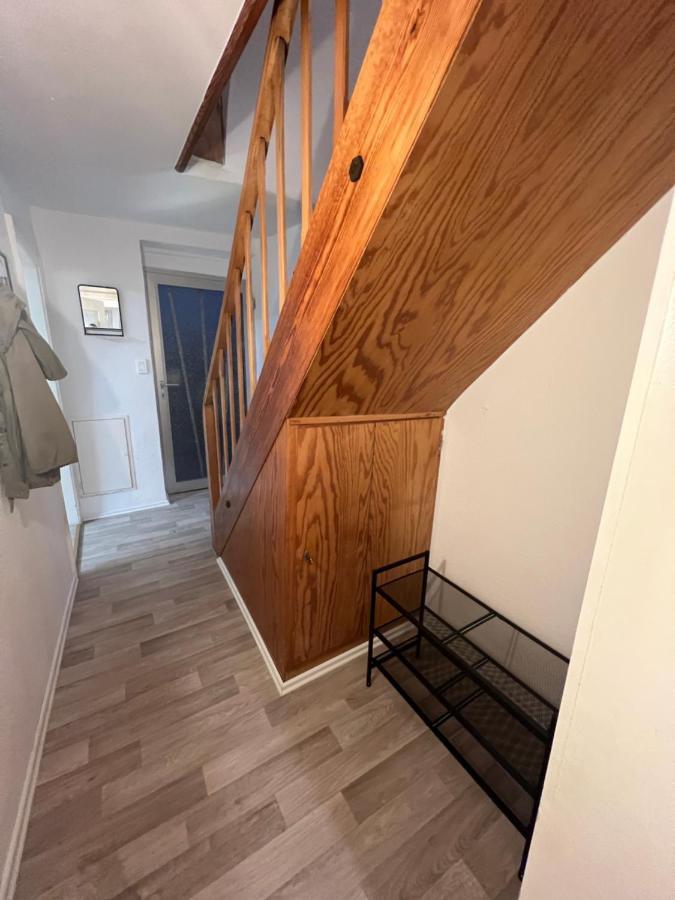 Modernes Haus Fuer 7 Gaeste 90M2 Tv Netflix Wlan Momlingen Екстериор снимка