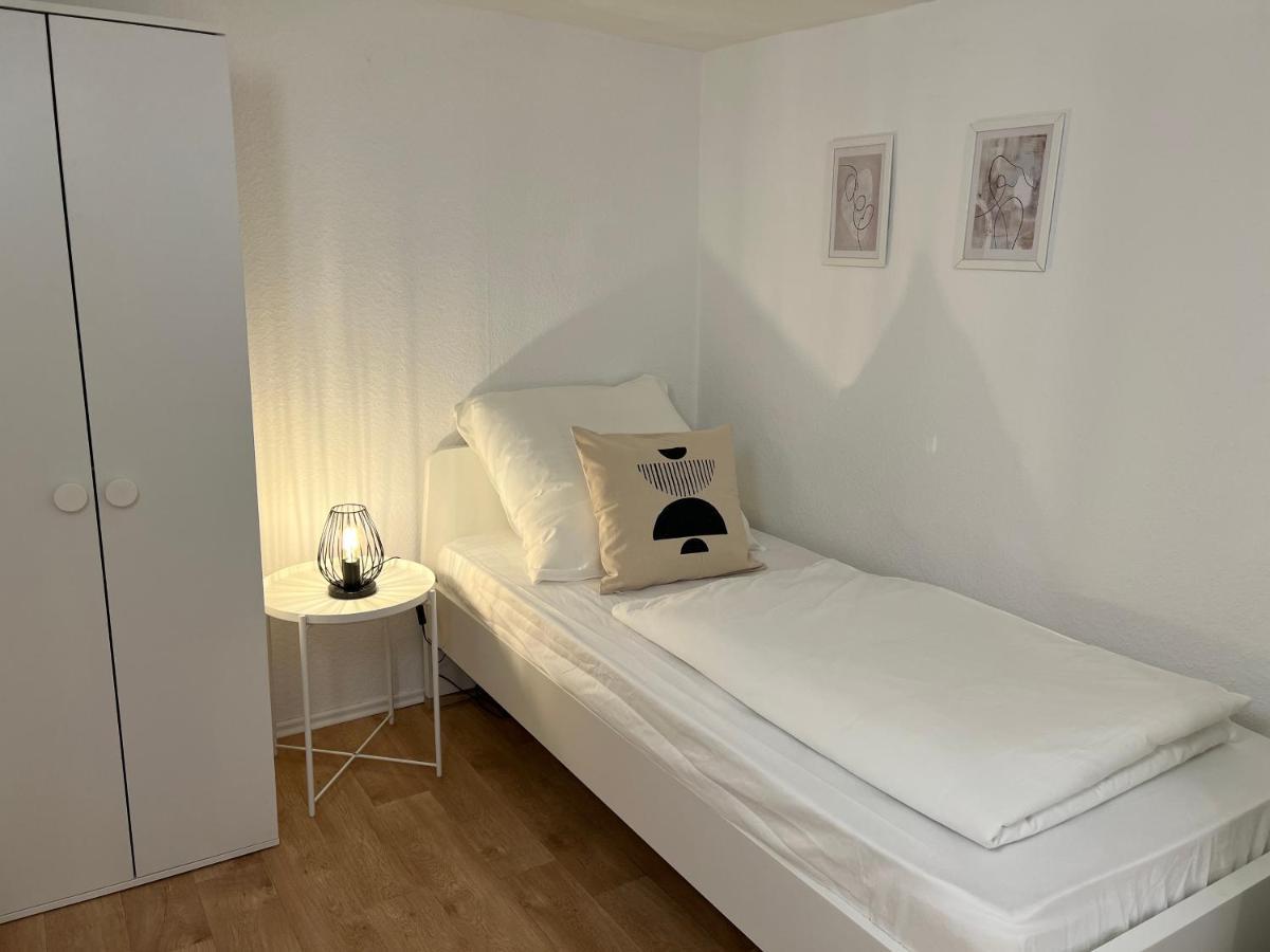 Modernes Haus Fuer 7 Gaeste 90M2 Tv Netflix Wlan Momlingen Екстериор снимка
