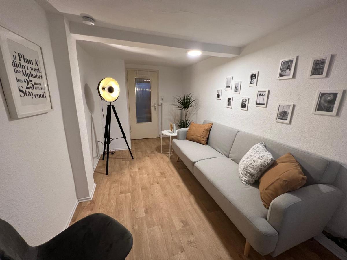 Modernes Haus Fuer 7 Gaeste 90M2 Tv Netflix Wlan Momlingen Екстериор снимка