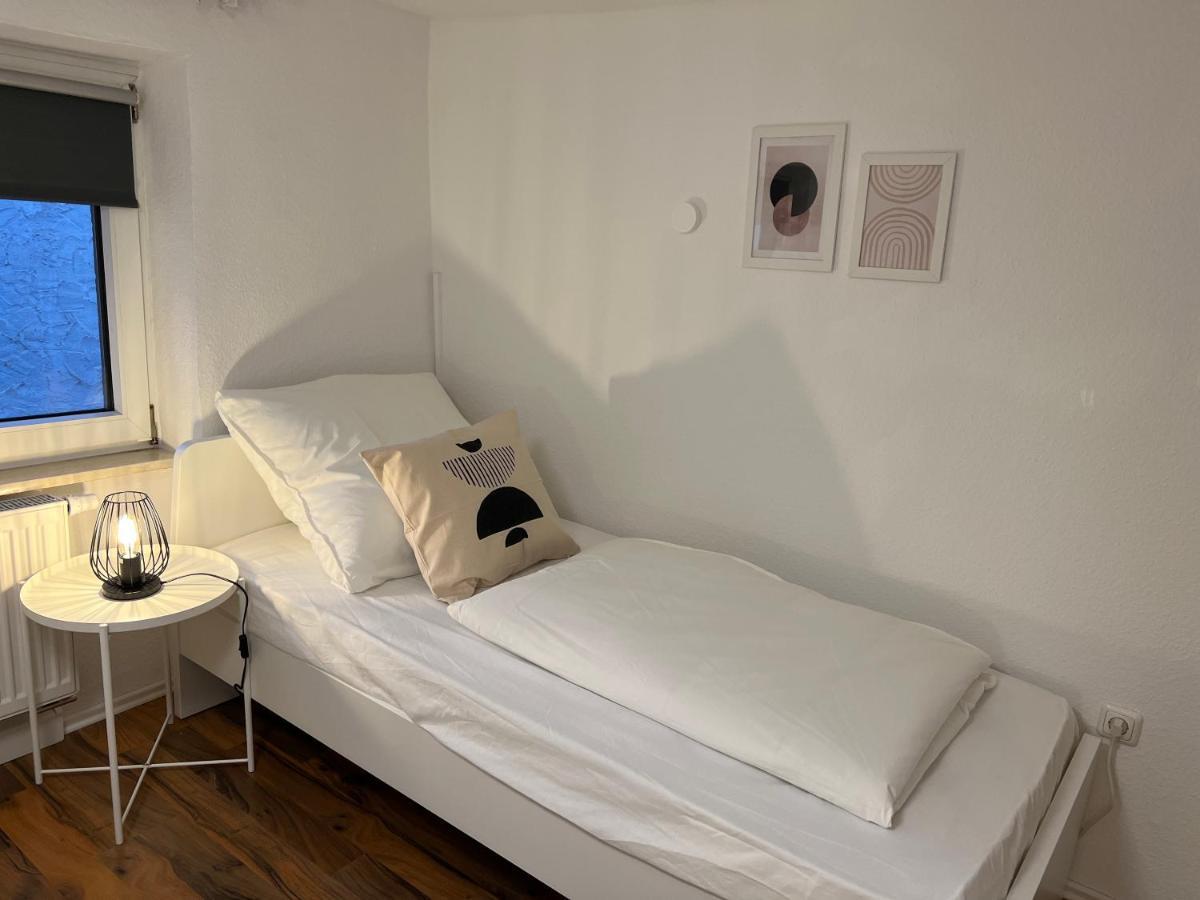 Modernes Haus Fuer 7 Gaeste 90M2 Tv Netflix Wlan Momlingen Екстериор снимка