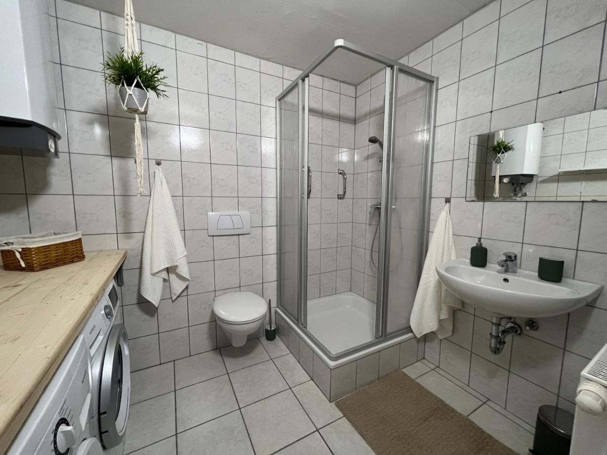 Modernes Haus Fuer 7 Gaeste 90M2 Tv Netflix Wlan Momlingen Екстериор снимка